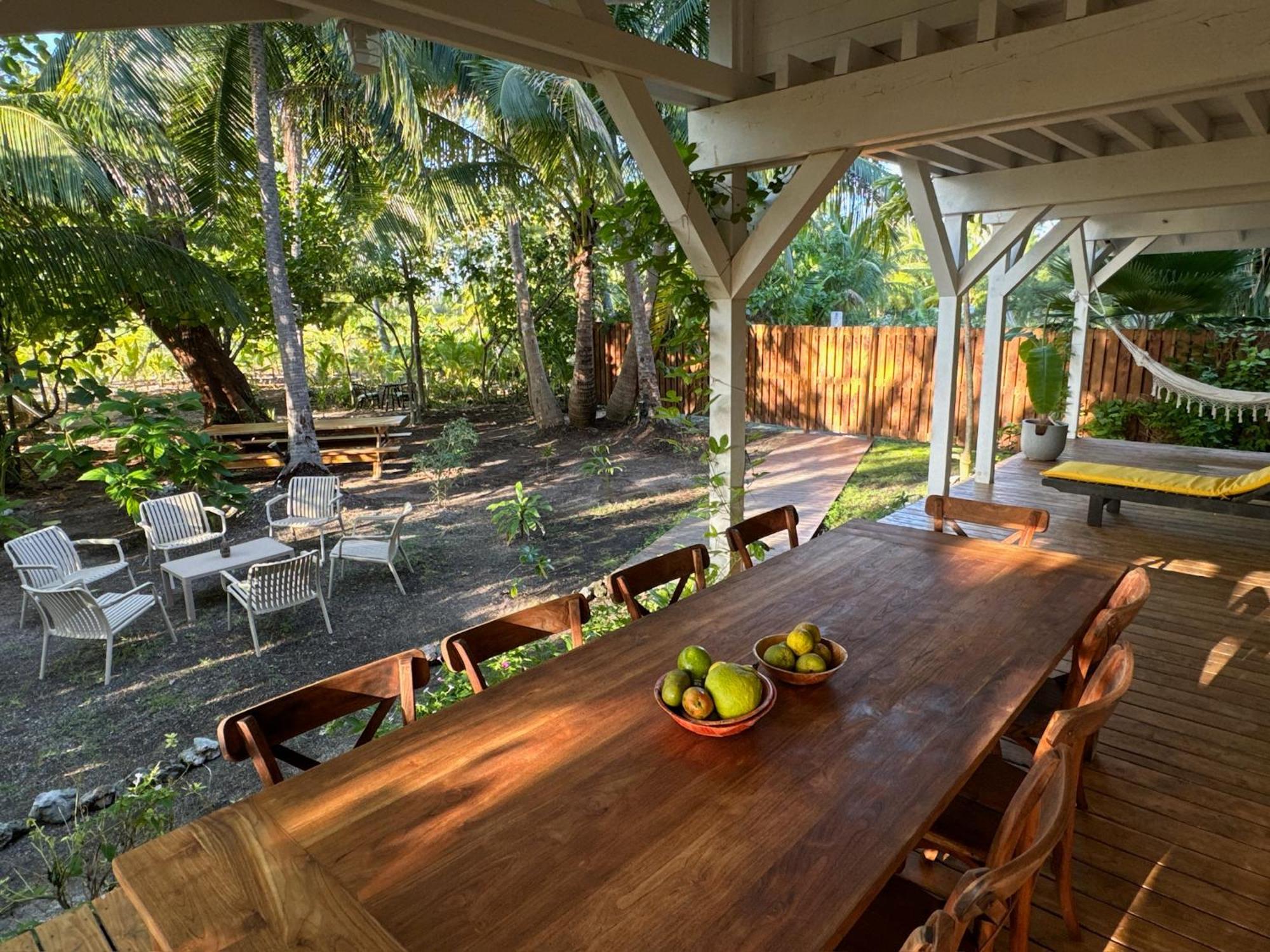 Le Coconut Lodge Avatoru Eksteriør billede